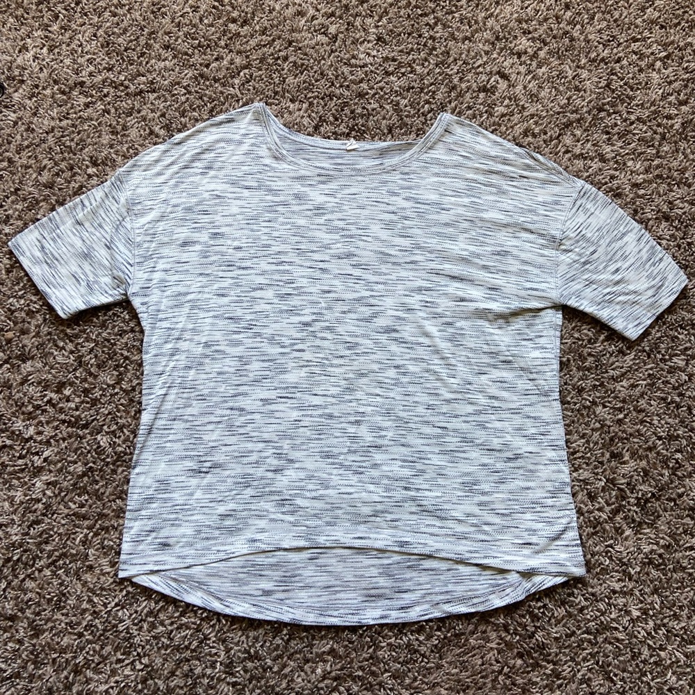 Lululemon short sleeve top
